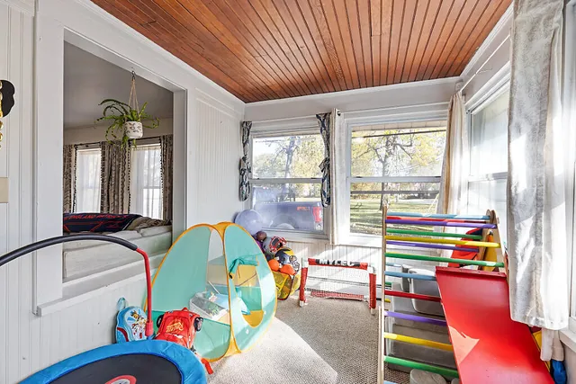 $260,000 | 229 Highland Avenue, Gardiner, ME 04345