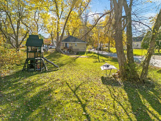 $260,000 | 229 Highland Avenue, Gardiner, ME 04345