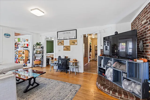 $260,000 | 229 Highland Avenue, Gardiner, ME 04345