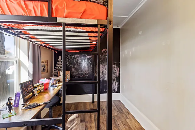 $260,000 | 229 Highland Avenue, Gardiner, ME 04345