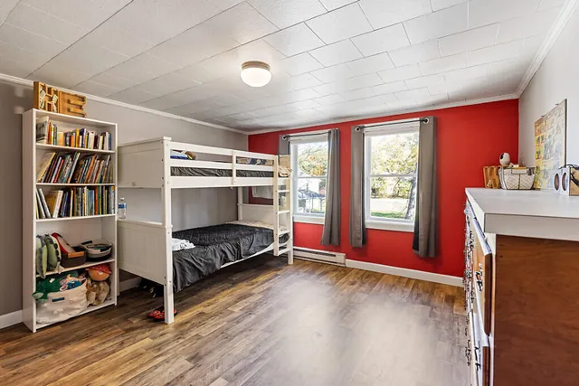 $260,000 | 229 Highland Avenue, Gardiner, ME 04345