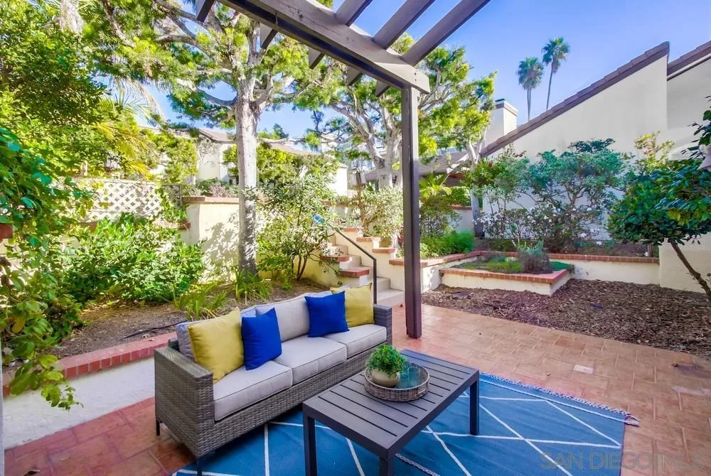 141 Sea Cliff Way Del Mar, CA 92014 - Photo 16 of 65