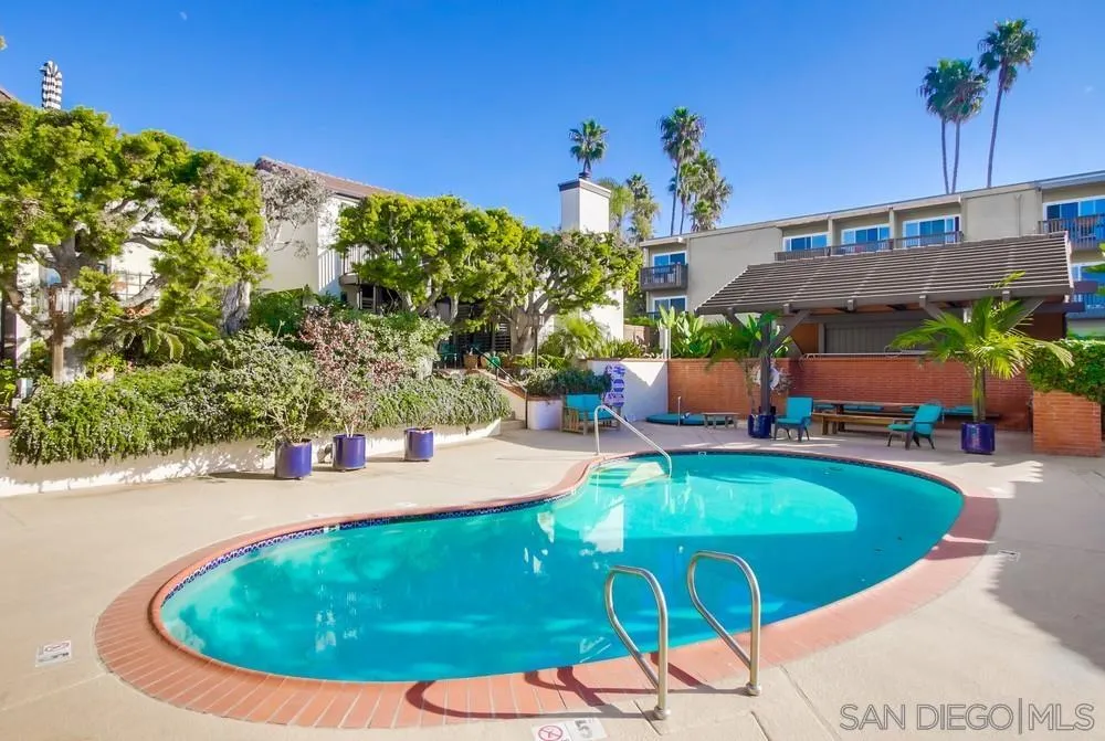 141 Sea Cliff Way Del Mar, CA 92014 - Photo 47 of 65 a view of a swimming pool with a yard