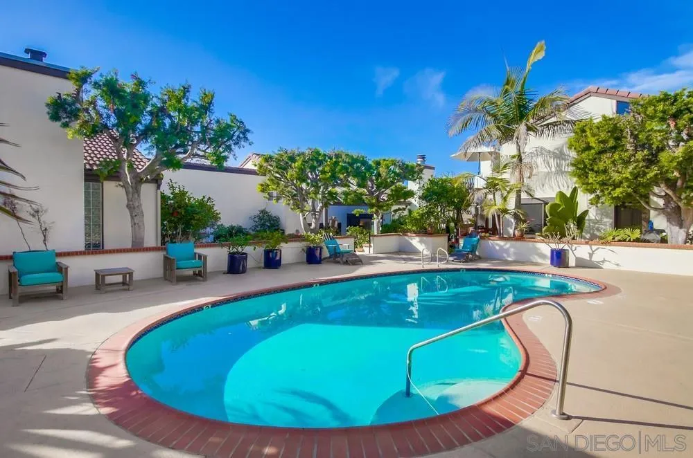 141 Sea Cliff Way Del Mar, CA 92014 - Photo 48 of 65 a view of a swimming pool with chairs