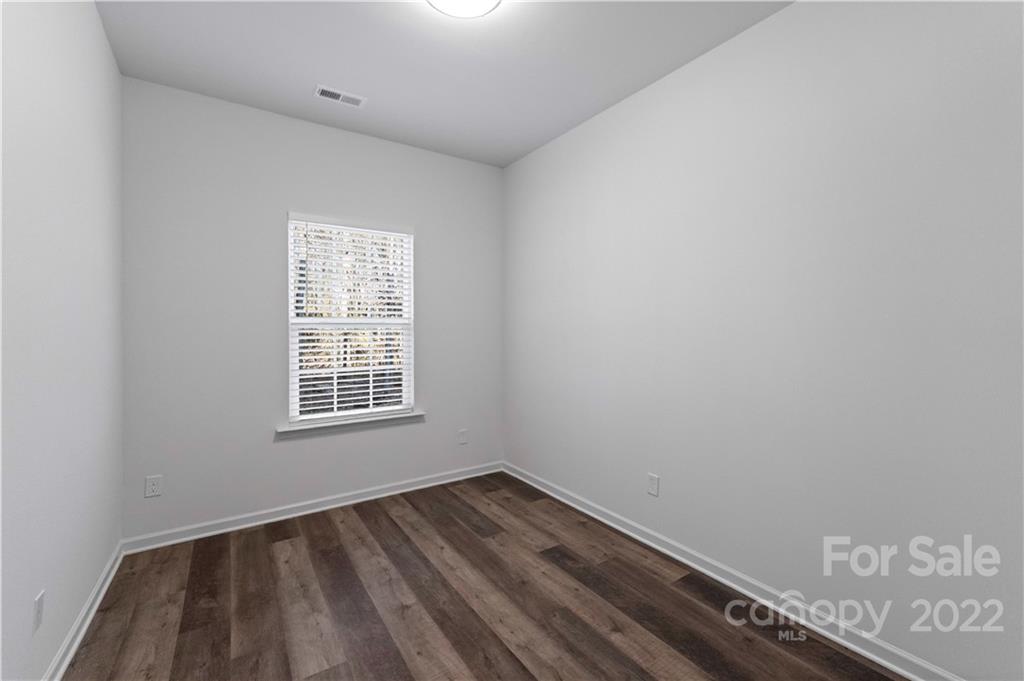 808 McDonald Road Charlotte, NC 28214 - Photo 16 of 30