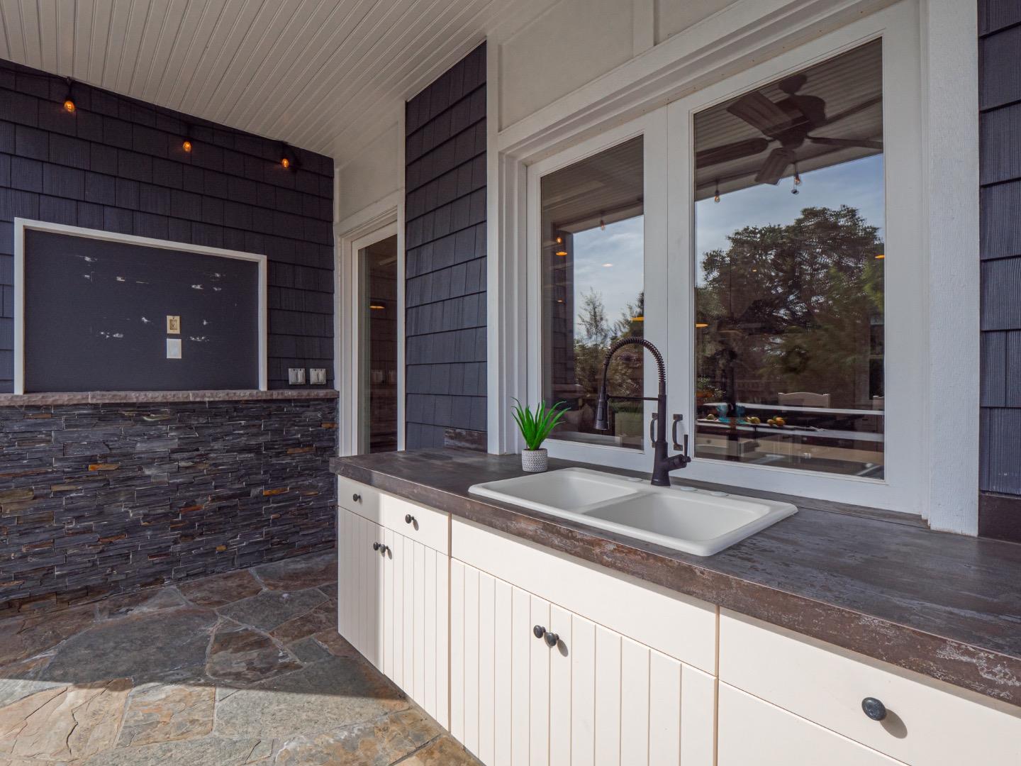 40 Rocky Road Santa Cruz, CA 95060 - Photo 44 of 58 Gallery Image 44