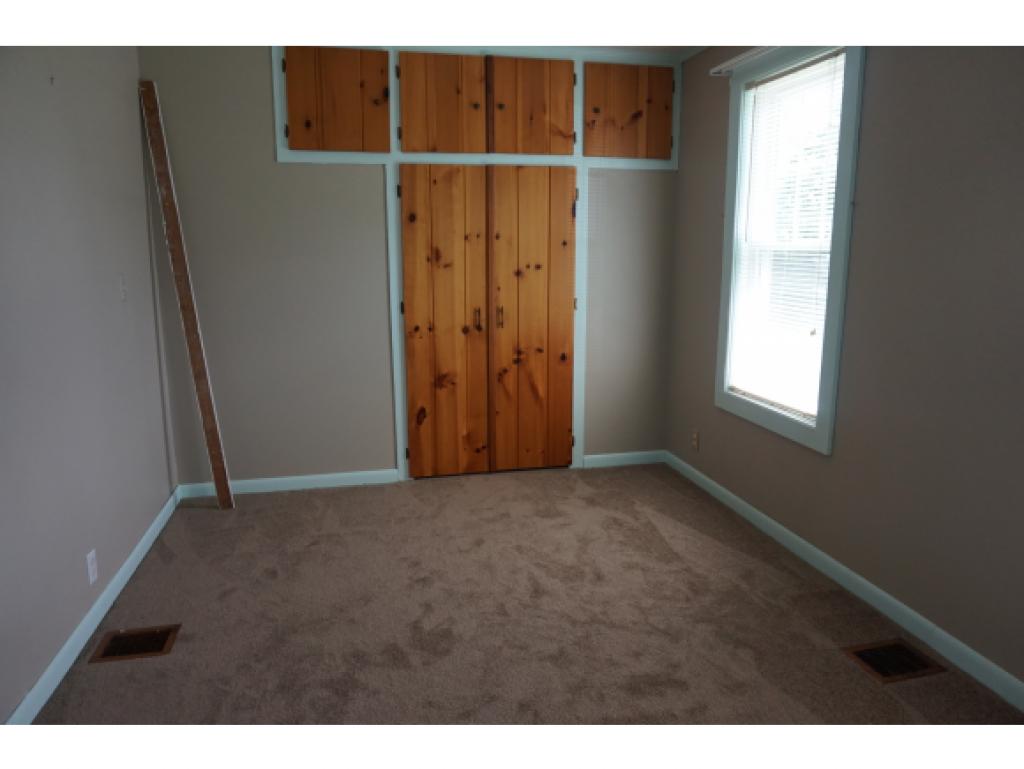 6 Gifford Road Hartford, VT 05001 - Photo 6 of 21 Gallery Image 6