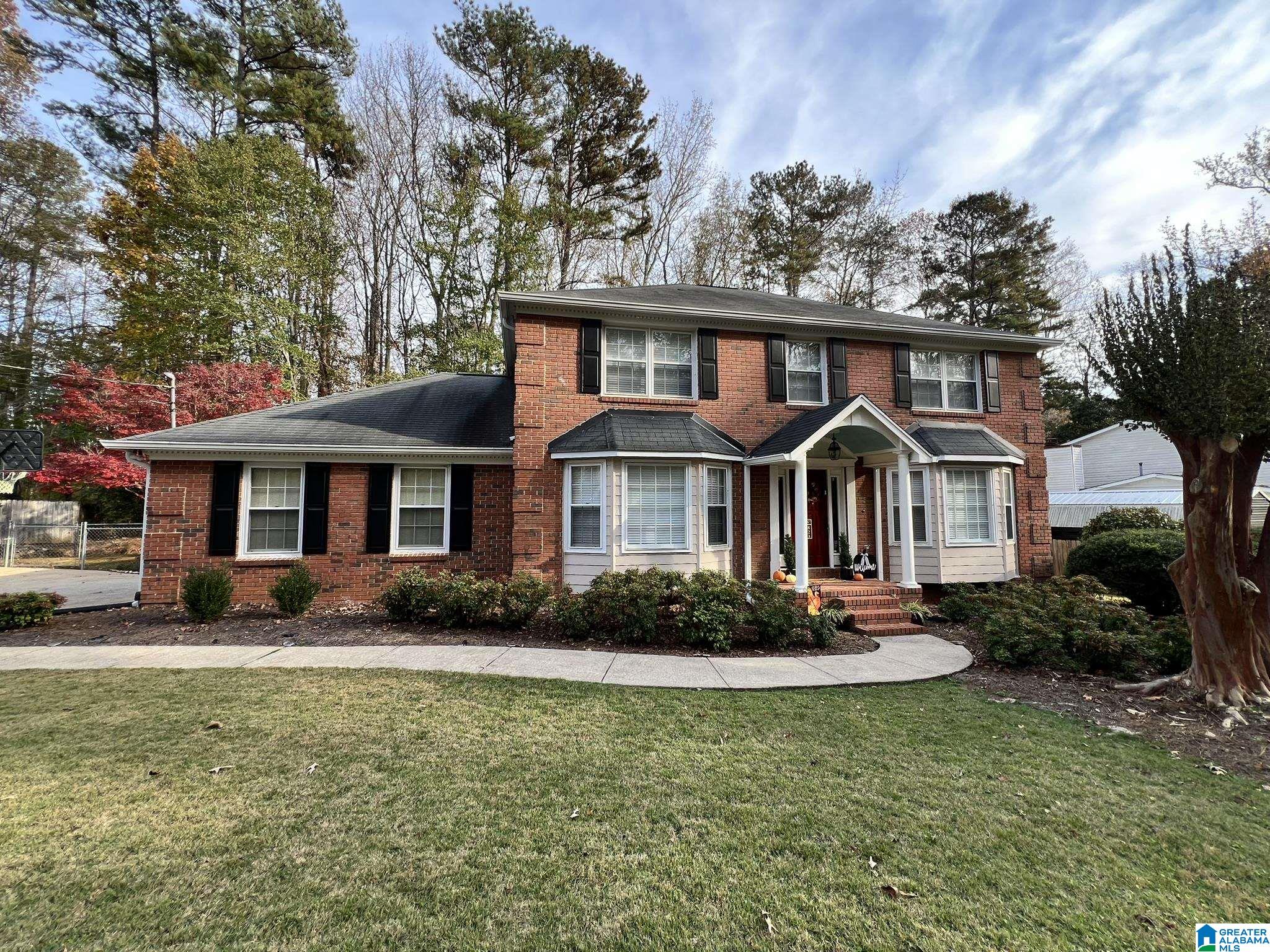 823 Brookhaven Road Anniston, AL 36207 - Photo 1 of 33