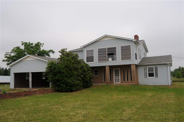 875 Victor Hill Road Greer, SC 29651 - Photo 1 of 7