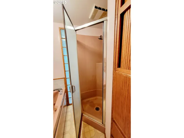 $630,000 | 2965 South Myrtle Road, Myrtle Creek, OR 97457