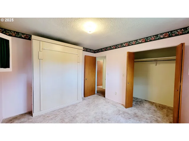 $630,000 | 2965 South Myrtle Road, Myrtle Creek, OR 97457