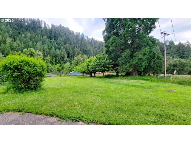 $630,000 | 2965 South Myrtle Road, Myrtle Creek, OR 97457