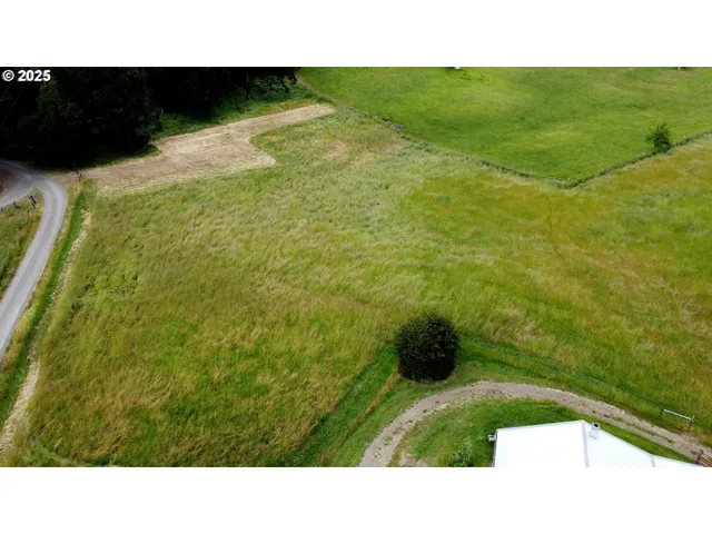 $630,000 | 2965 South Myrtle Road, Myrtle Creek, OR 97457