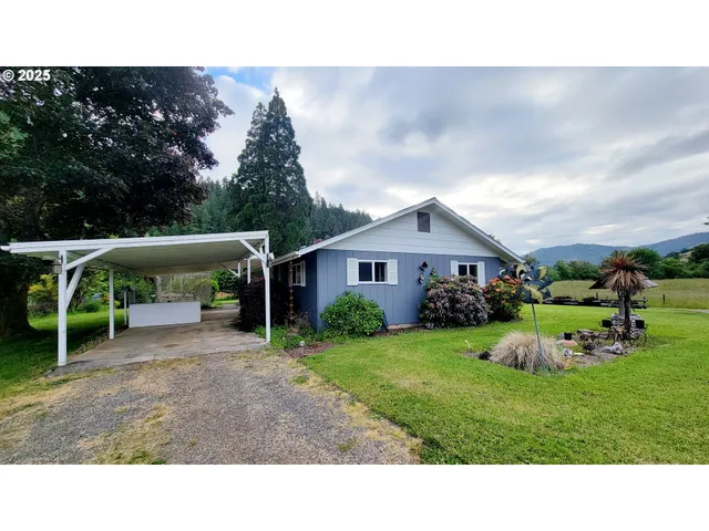 $630,000 | 2965 South Myrtle Road, Myrtle Creek, OR 97457