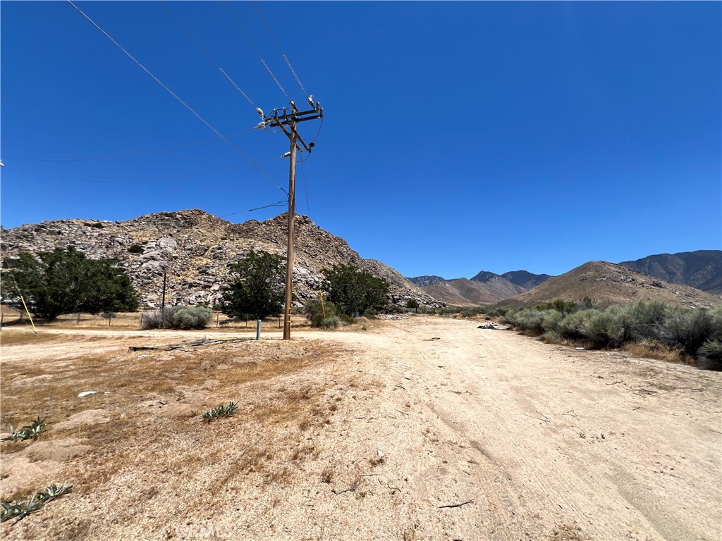 8136 Rocky Hill Road Onyx, CA 93255 - Photo 11 of 11
