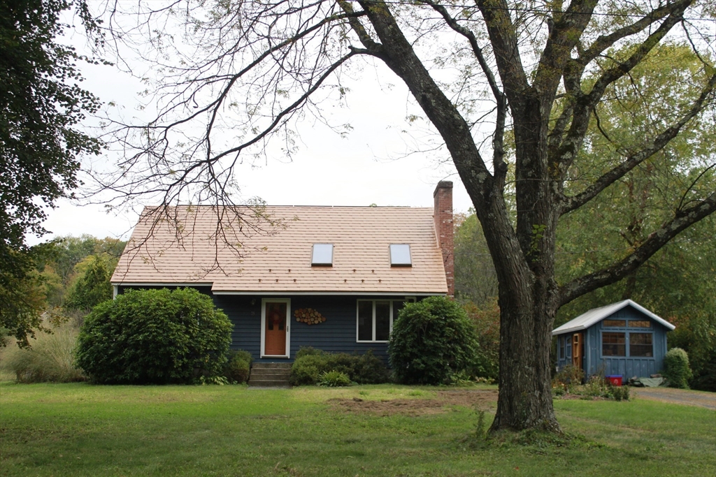 75 State Street Amherst, MA 01002 - Photo 2 of 39 a house view with a garden space