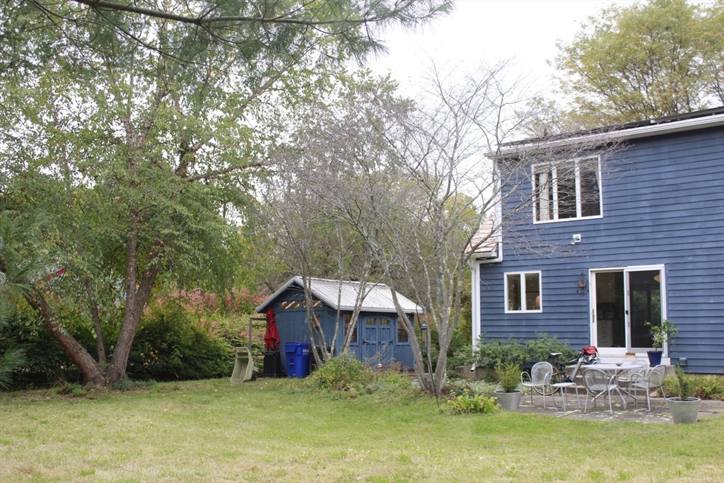 75 State Street Amherst, MA 01002 - Photo 7 of 39 front view of a house with a yard