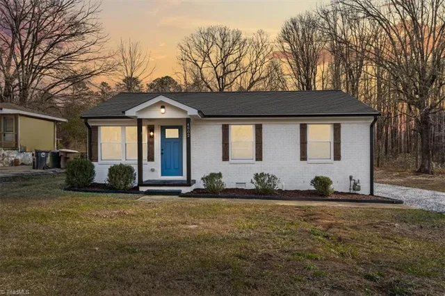 $248,000 | 4802 Summit Avenue, Greensboro, NC 27405