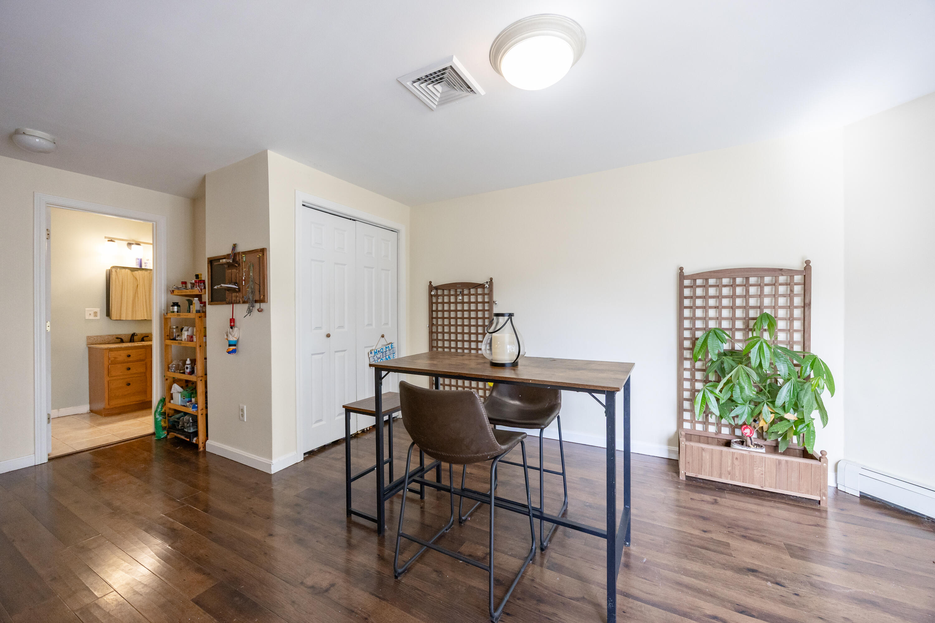 14 Ledges Court, Unit 14 Lewiston, ME 04240 - Photo 8 of 33 IMG_4919