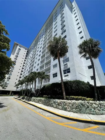 $2,100 | 400 Kings Point Drive, Unit 1027, Sunny Isles Beach, FL 33160