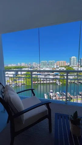 $2,100 | 400 Kings Point Drive, Unit 1027, Sunny Isles Beach, FL 33160