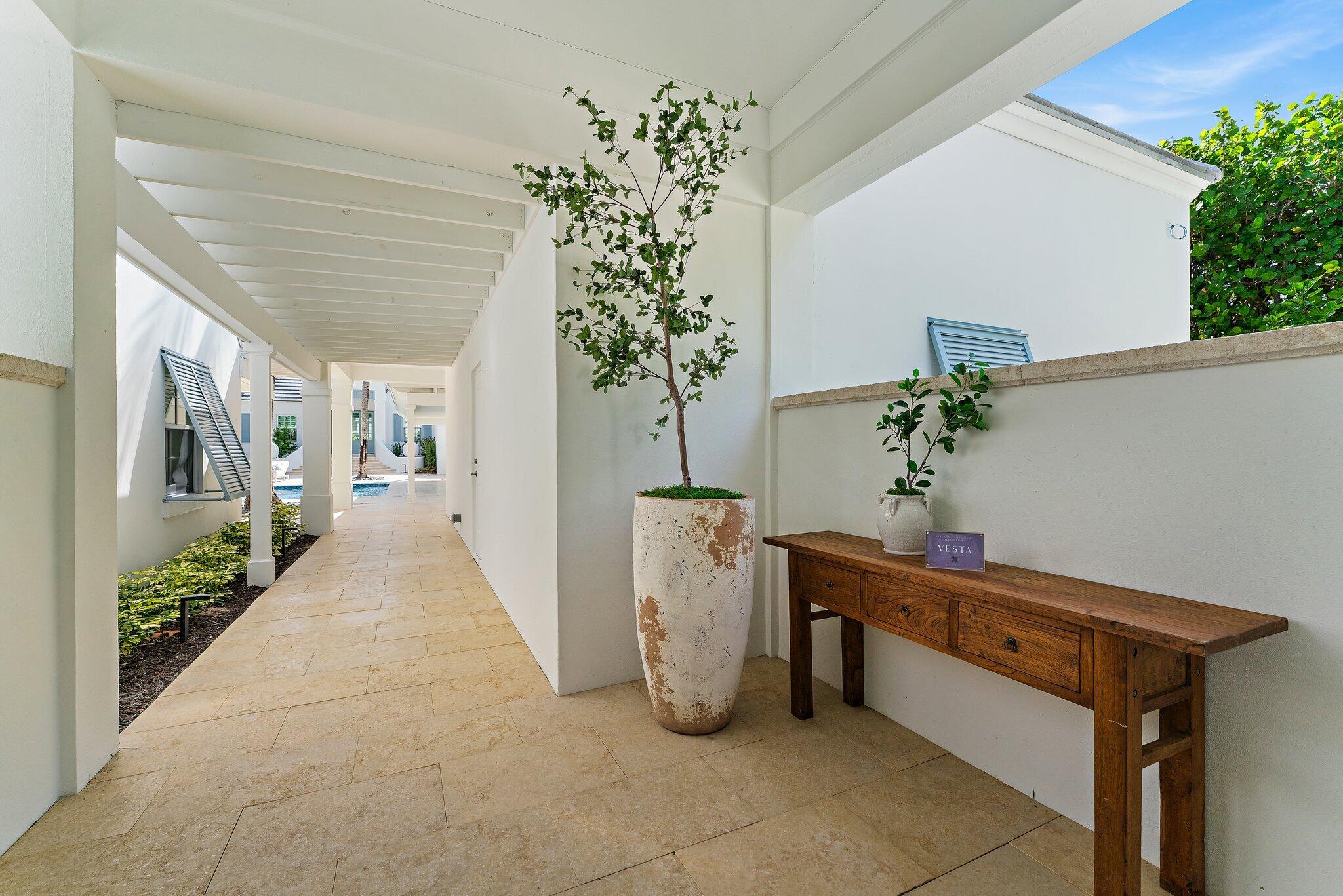 43 North Beach Road Hobe Sound, FL 33455 - Photo 43 of 73 Entry Hall