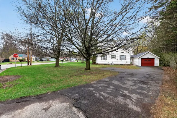 $175,000 | 2999 Chili Avenue, Chili, NY 14624