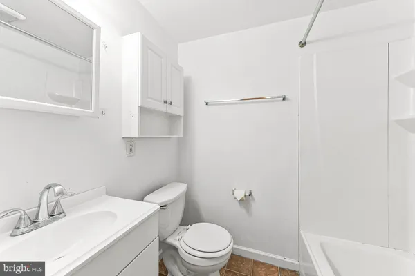 $2,250 | 129 Alverstone Road, Clifton Heights, PA 19018