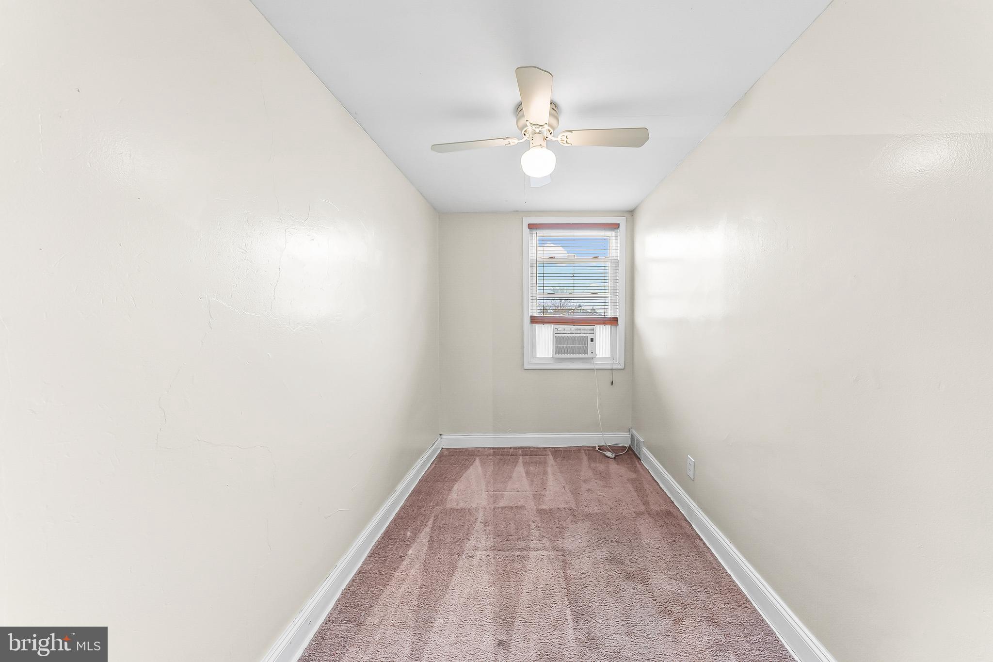 129 Alverstone Road Clifton Heights, PA 19018 - Photo 14 of 19 Third bedroom