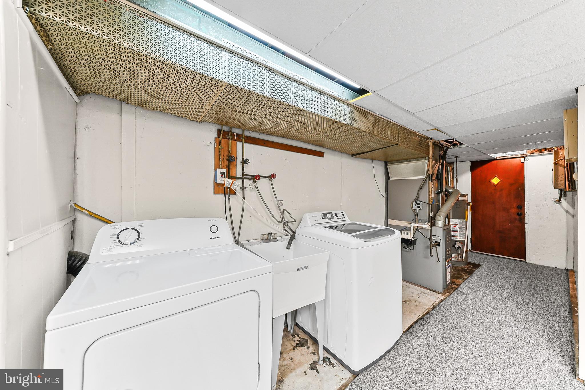 129 Alverstone Road Clifton Heights, PA 19018 - Photo 17 of 19 Laundry