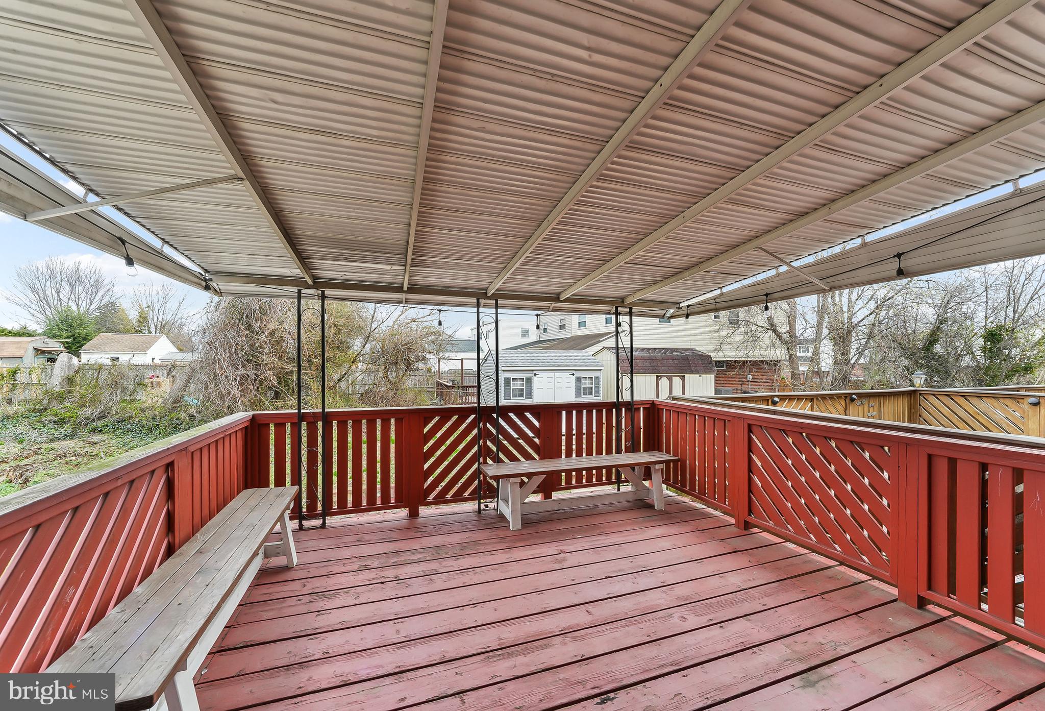 129 Alverstone Road Clifton Heights, PA 19018 - Photo 10 of 19 Covered back deck