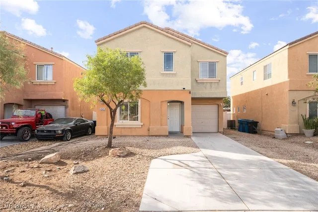 $1,895 | 4045 Puebla Street, Las Vegas, NV 89115