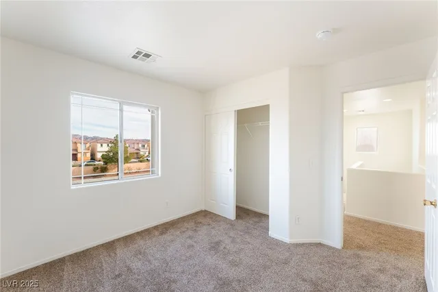 $1,895 | 4045 Puebla Street, Las Vegas, NV 89115