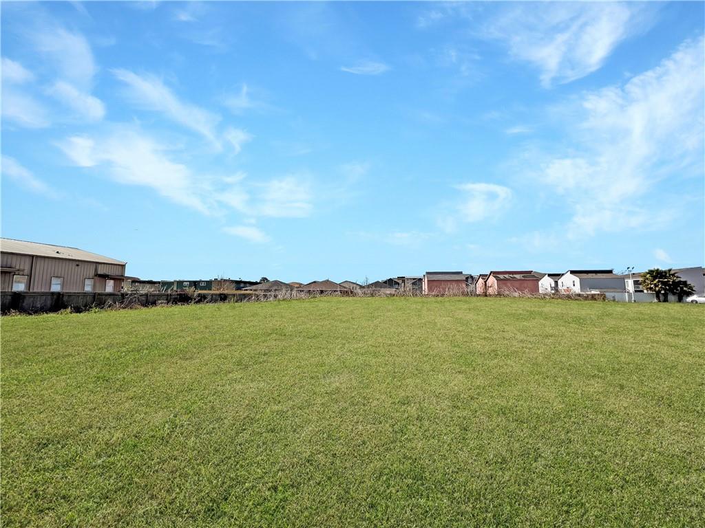 6850 Bundy Road New Orleans, LA 70127 - Photo 3 of 5