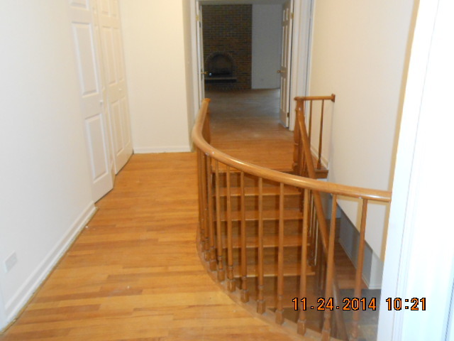 3 Pine Valley Road Rolling Meadows, IL 60008 - Photo 3 of 15 Gallery Image 3