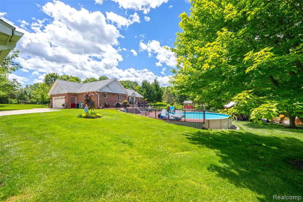5233 Crawford Road Dryden, MI 48428 - Photo 16 of 95