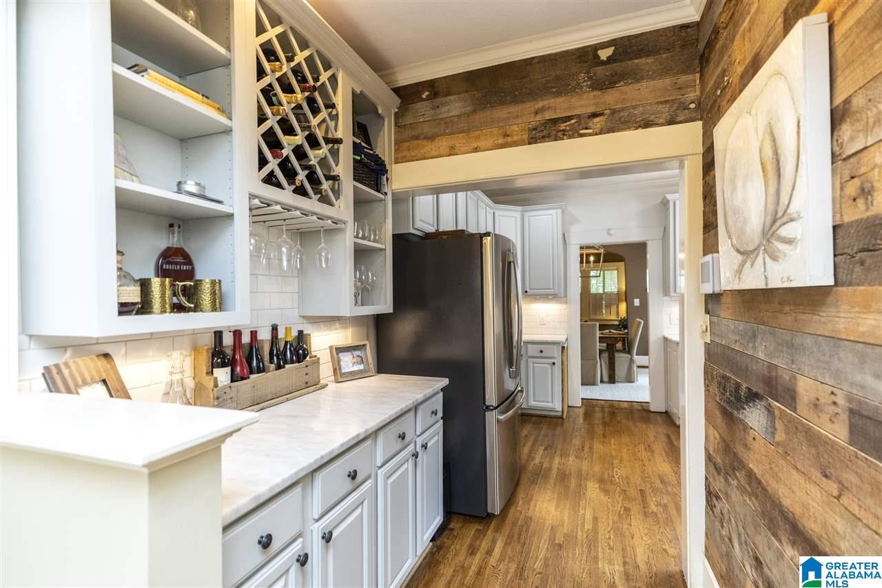 1005 Irving Road Birmingham, AL 35209 - Photo 17 of 44