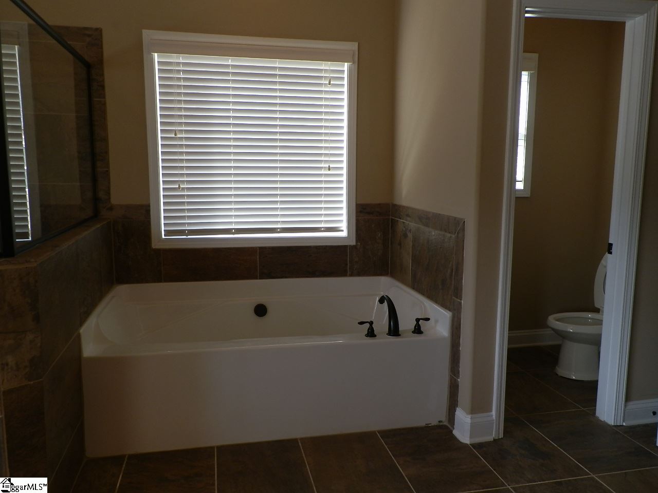 10 Bellagio Way Greer, SC 29651 - Photo 14 of 18 Gallery Image 14