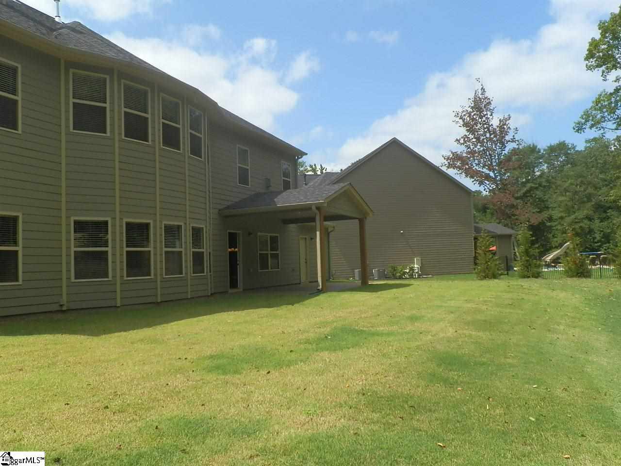 10 Bellagio Way Greer, SC 29651 - Photo 3 of 18 Gallery Image 3