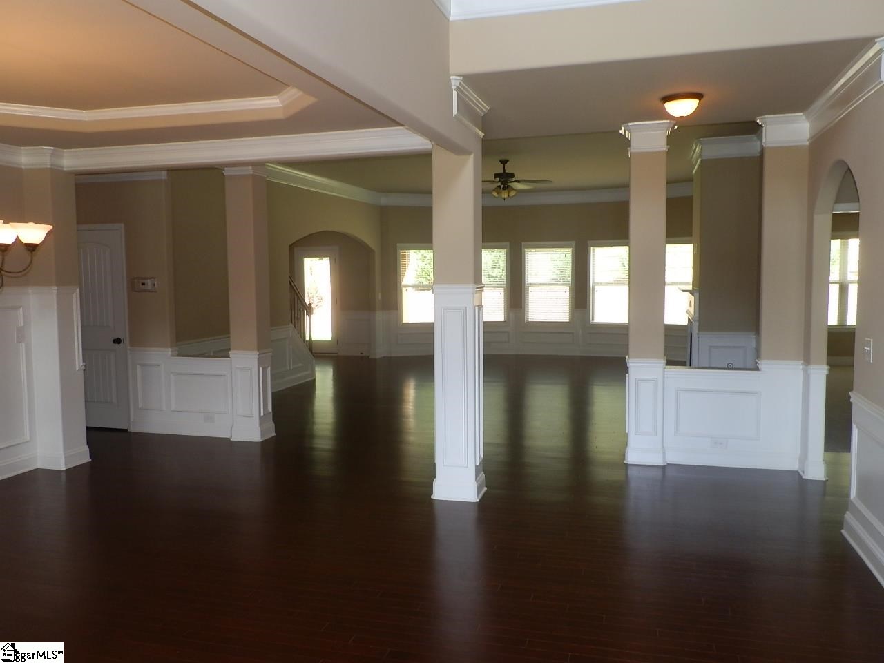 10 Bellagio Way Greer, SC 29651 - Photo 4 of 18 Gallery Image 4