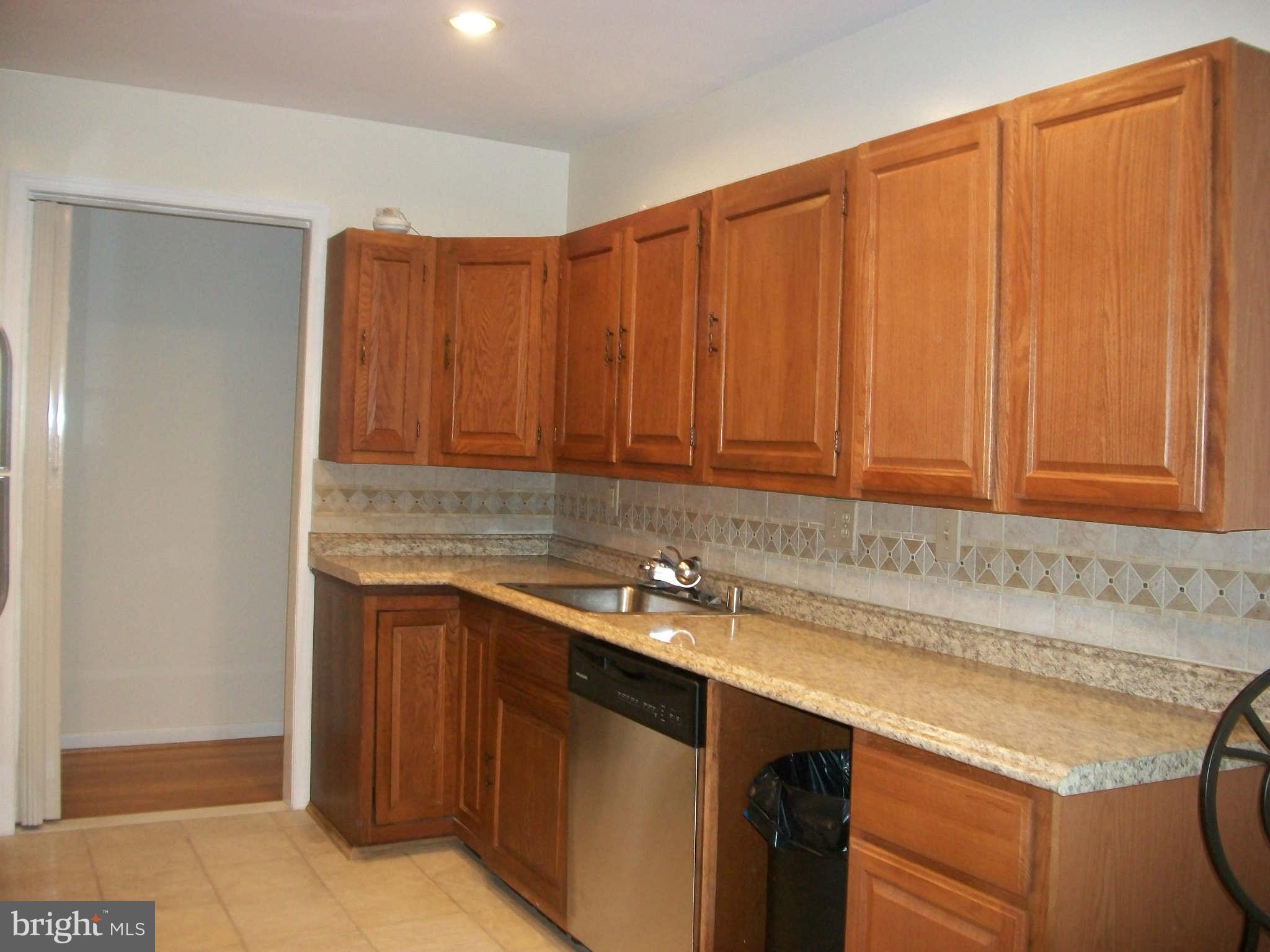 13304 Burkhart Street Silver Spring, MD 20904 - Photo 17 of 30 Kitchen