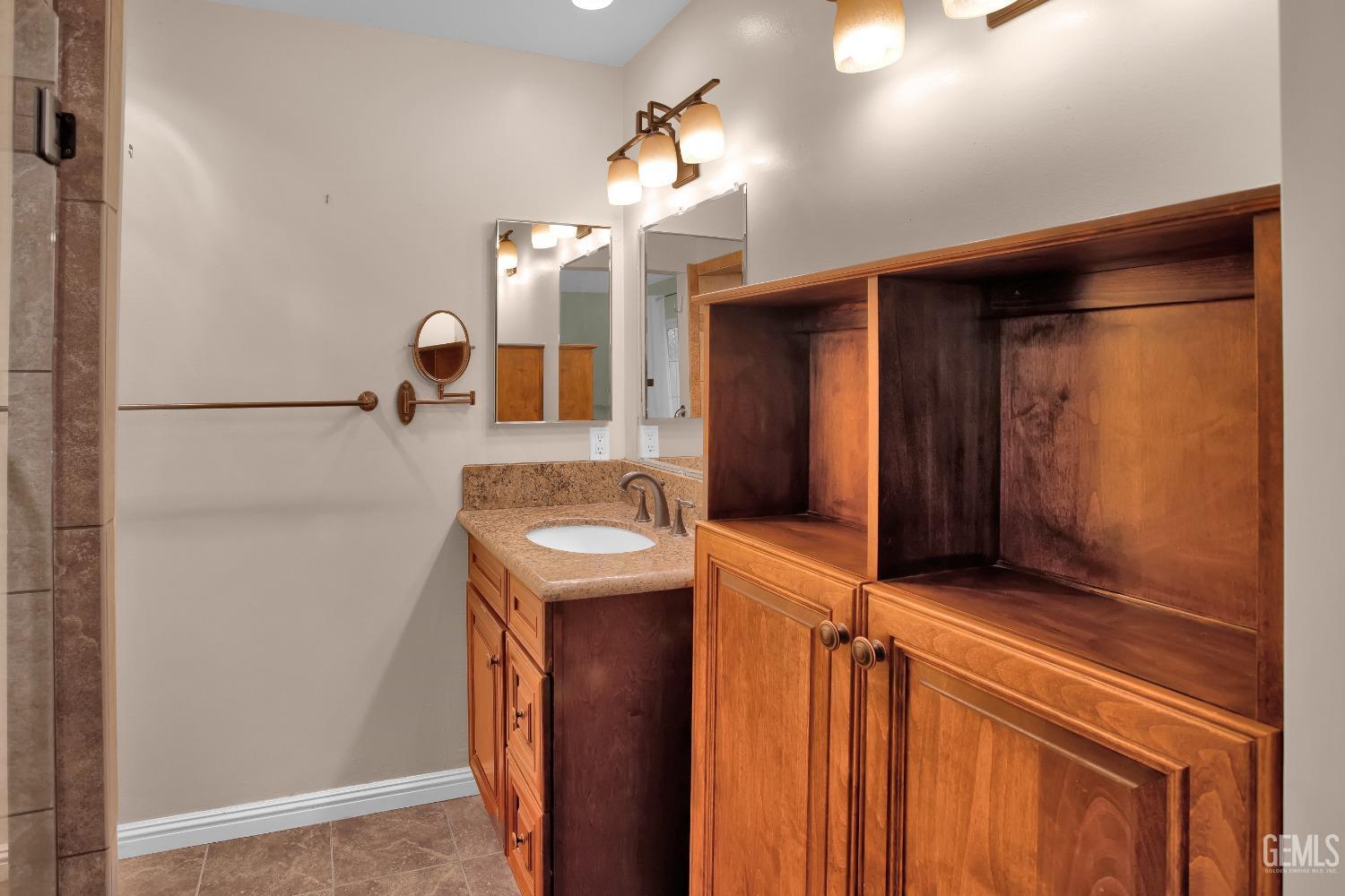 Undisclosed Address Bakersfield, CA 93312 - Photo 11 of 26 a utility room with dryer and washer