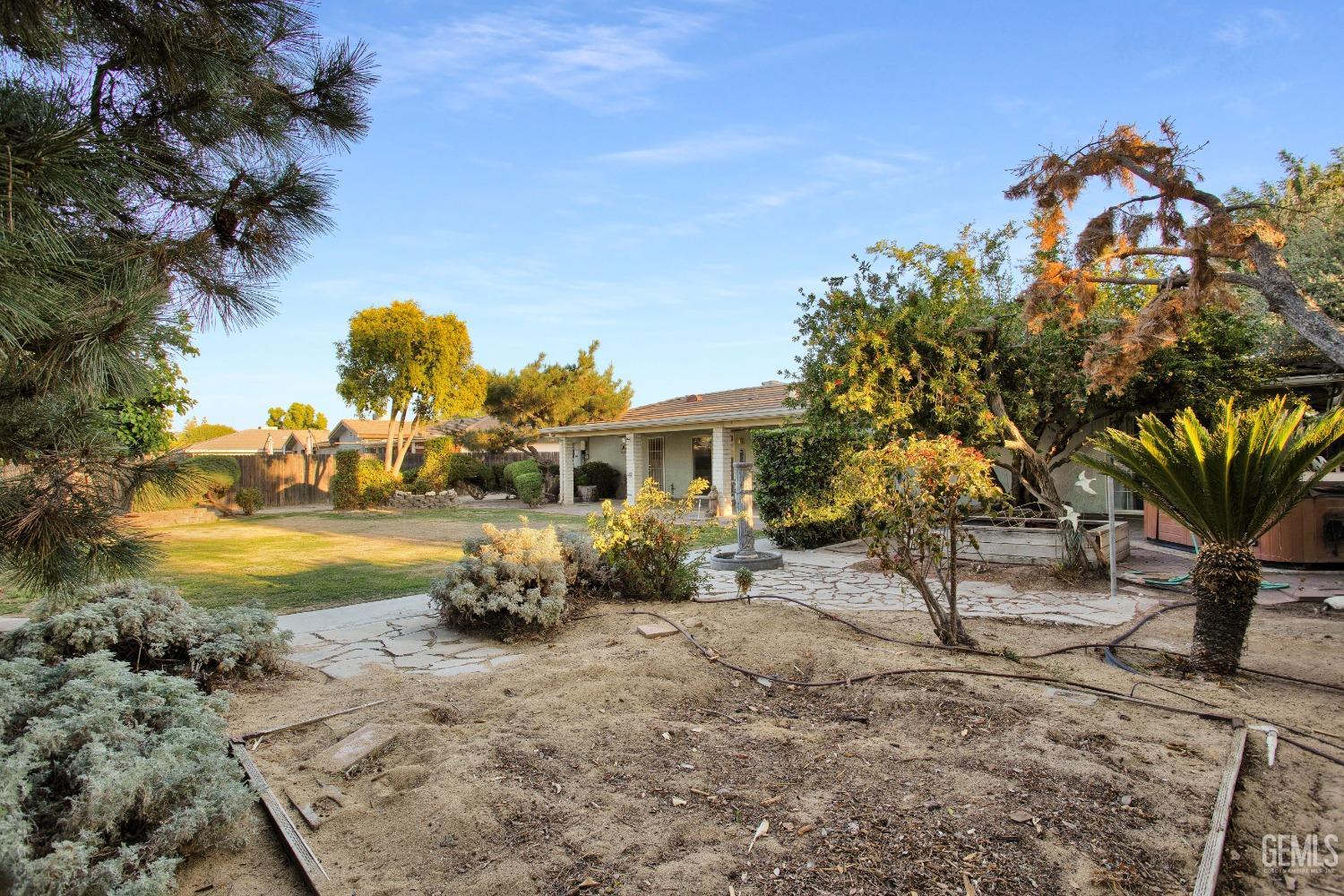 Undisclosed Address Bakersfield, CA 93312 - Photo 19 of 26