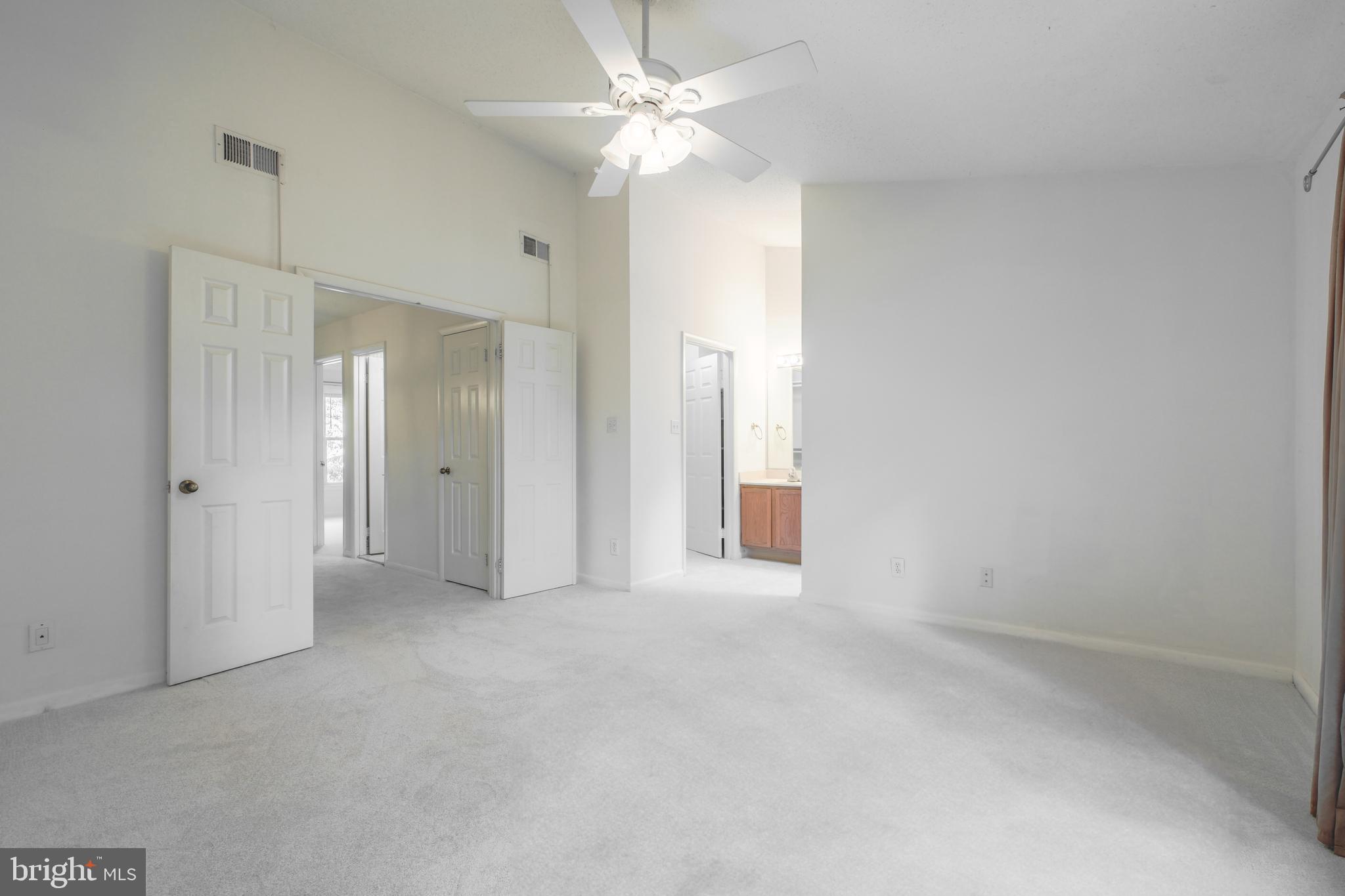 1655 Oak Spring Way Reston, VA 20190 - Photo 22 of 52 primary bedroom