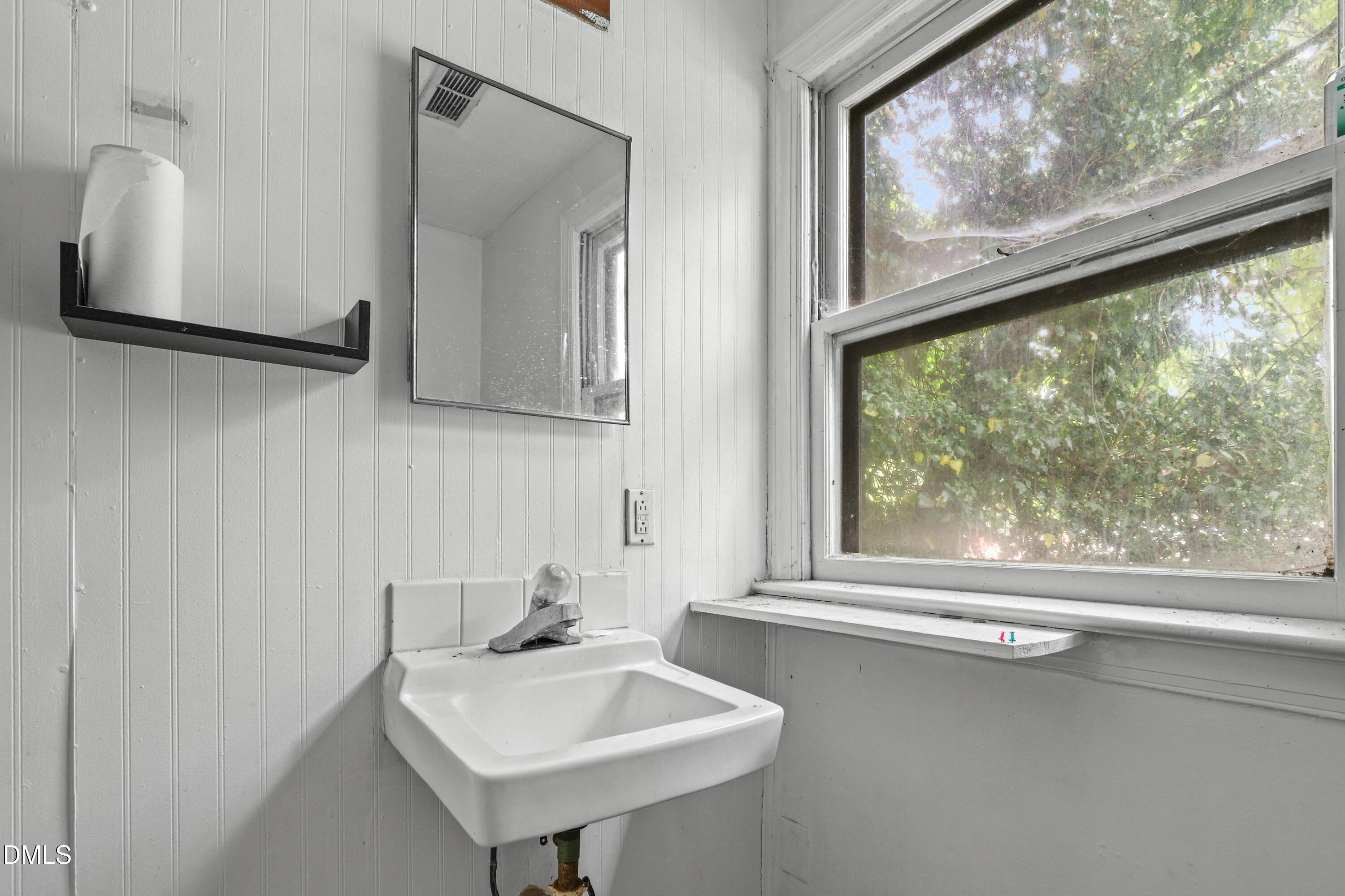 615 New Bern Avenue Raleigh, NC 27601 - Photo 9 of 47