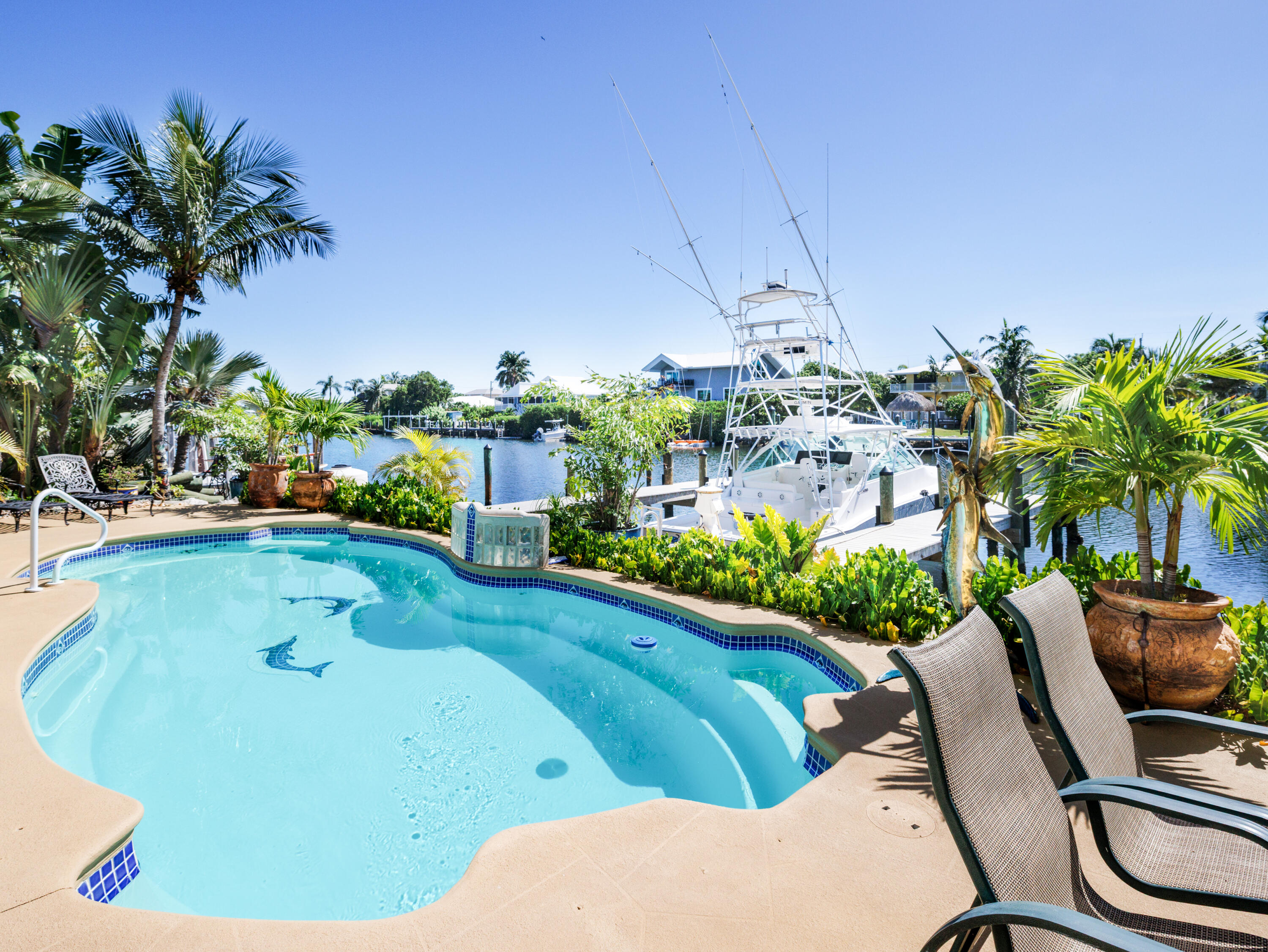 14 Ave F Marathon, FL 33050 - Photo 3 of 69 Pool