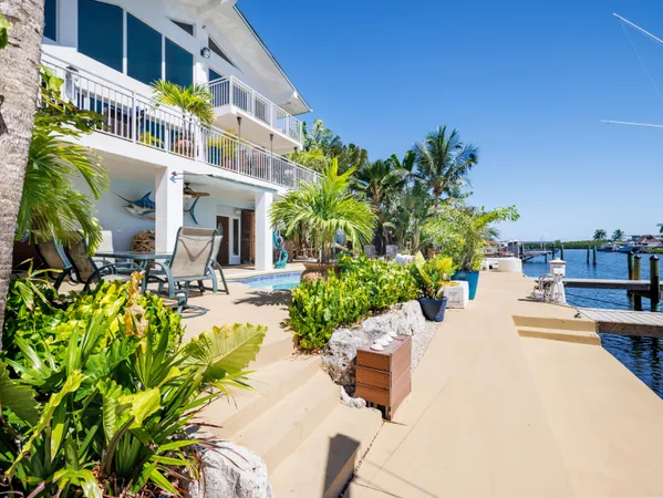 $2,895,000 | 14 Ave F, Marathon, FL 33050