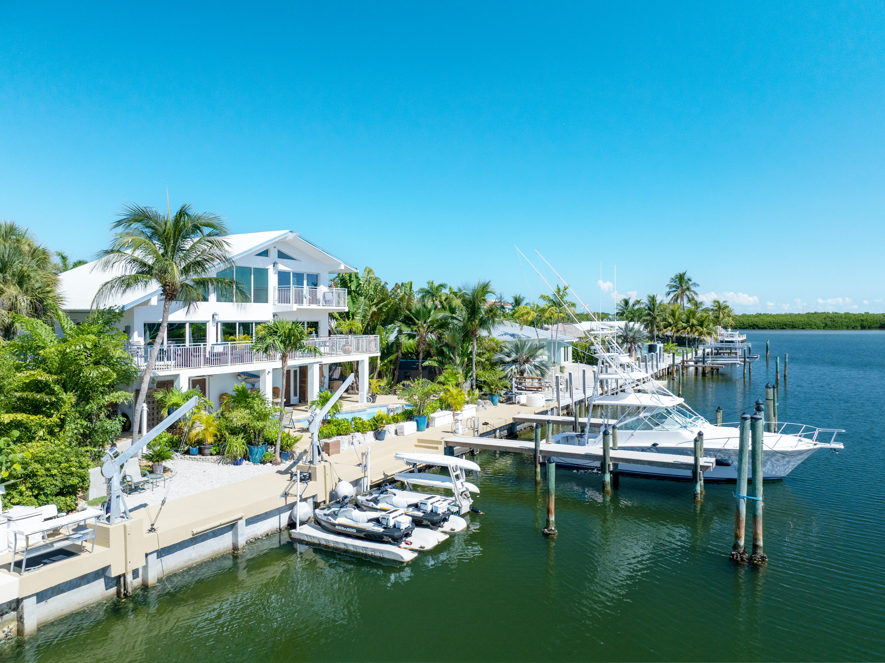 14 Ave F Marathon, FL 33050 - Photo 6 of 69 Aerial canal view