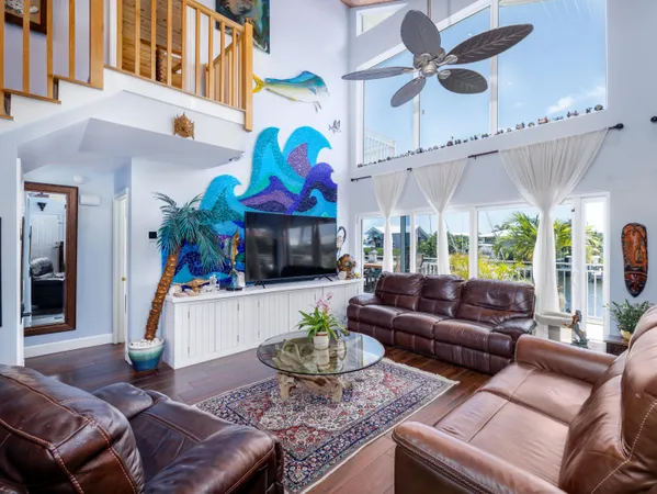 $2,895,000 | 14 Ave F, Marathon, FL 33050
