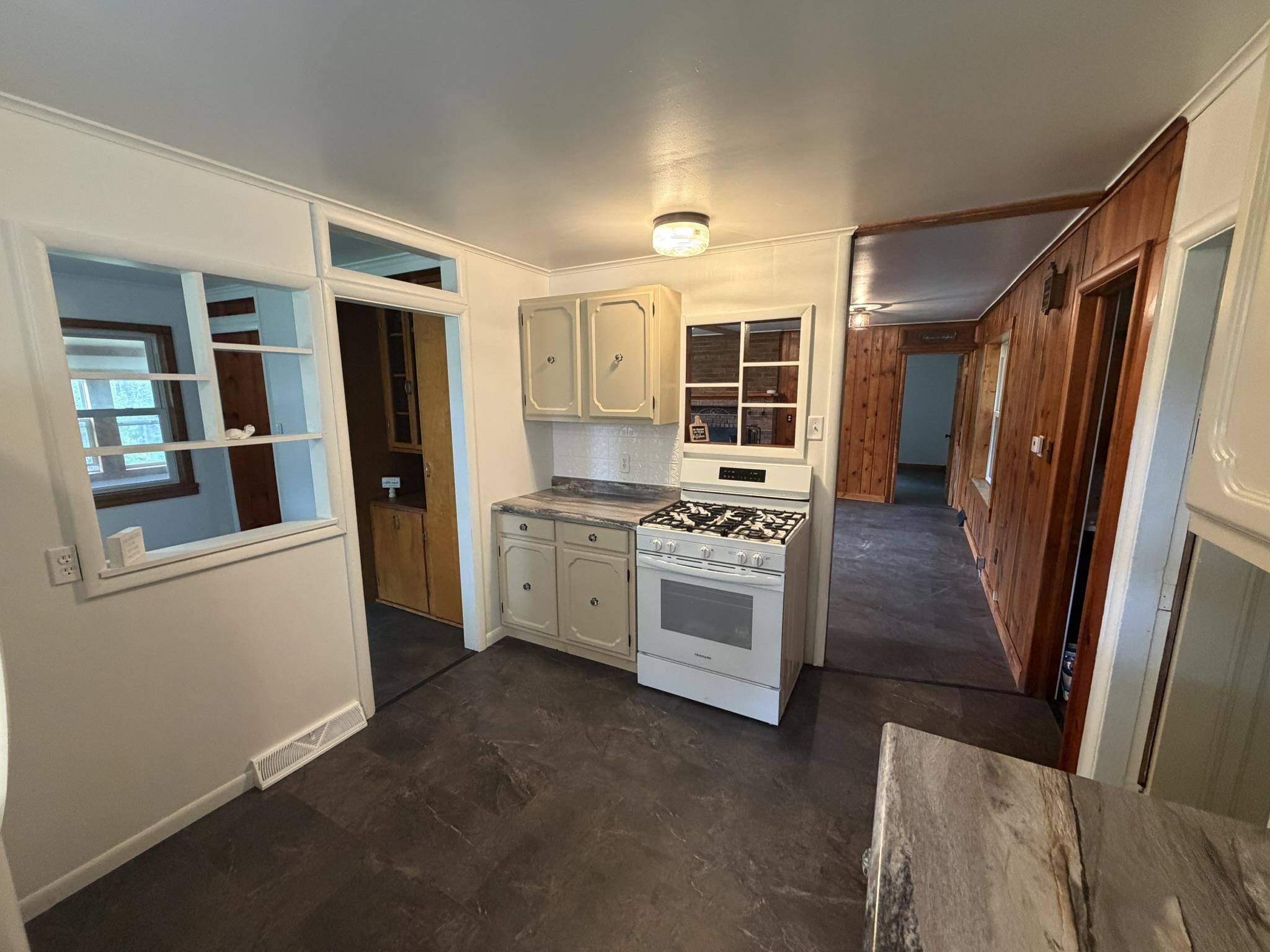 8299 West Walker Road Manton, MI 49663 - Photo 11 of 68 1950217-6a8712e2-bbd0-4869-8da0-8ed2990068a7.JPG
